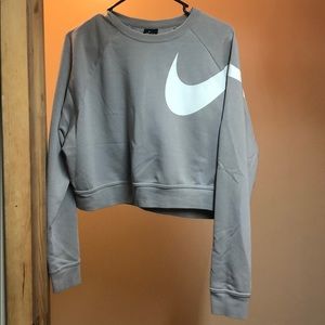 Nike crop sweatshirt